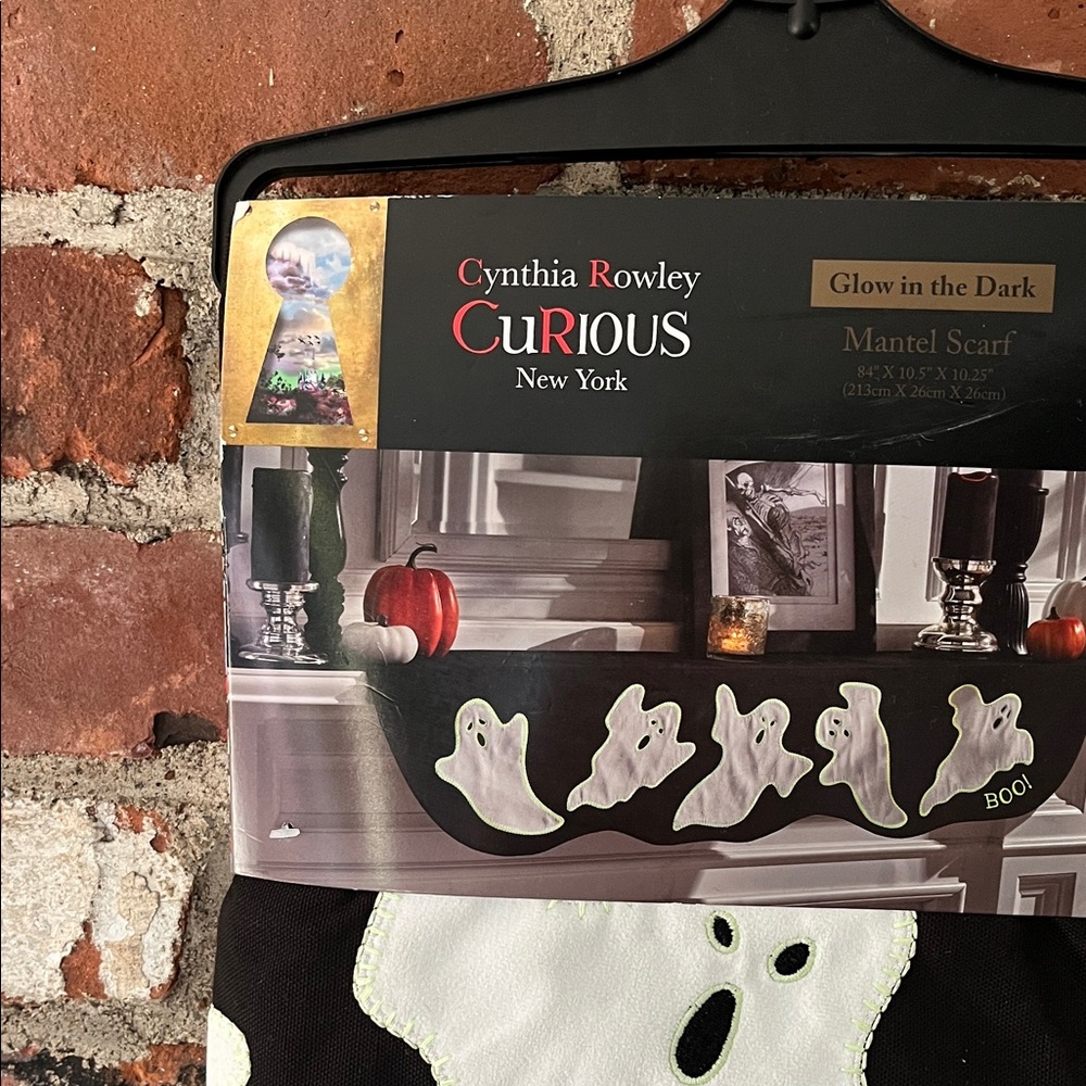 Cynthia Rowley Glow Ghost Mantel Scarf
